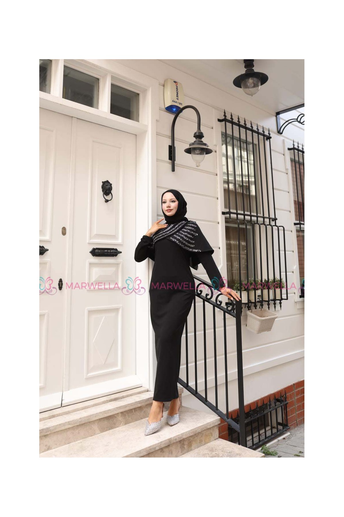 Kraliçe Tesettür Abiye - Siyah