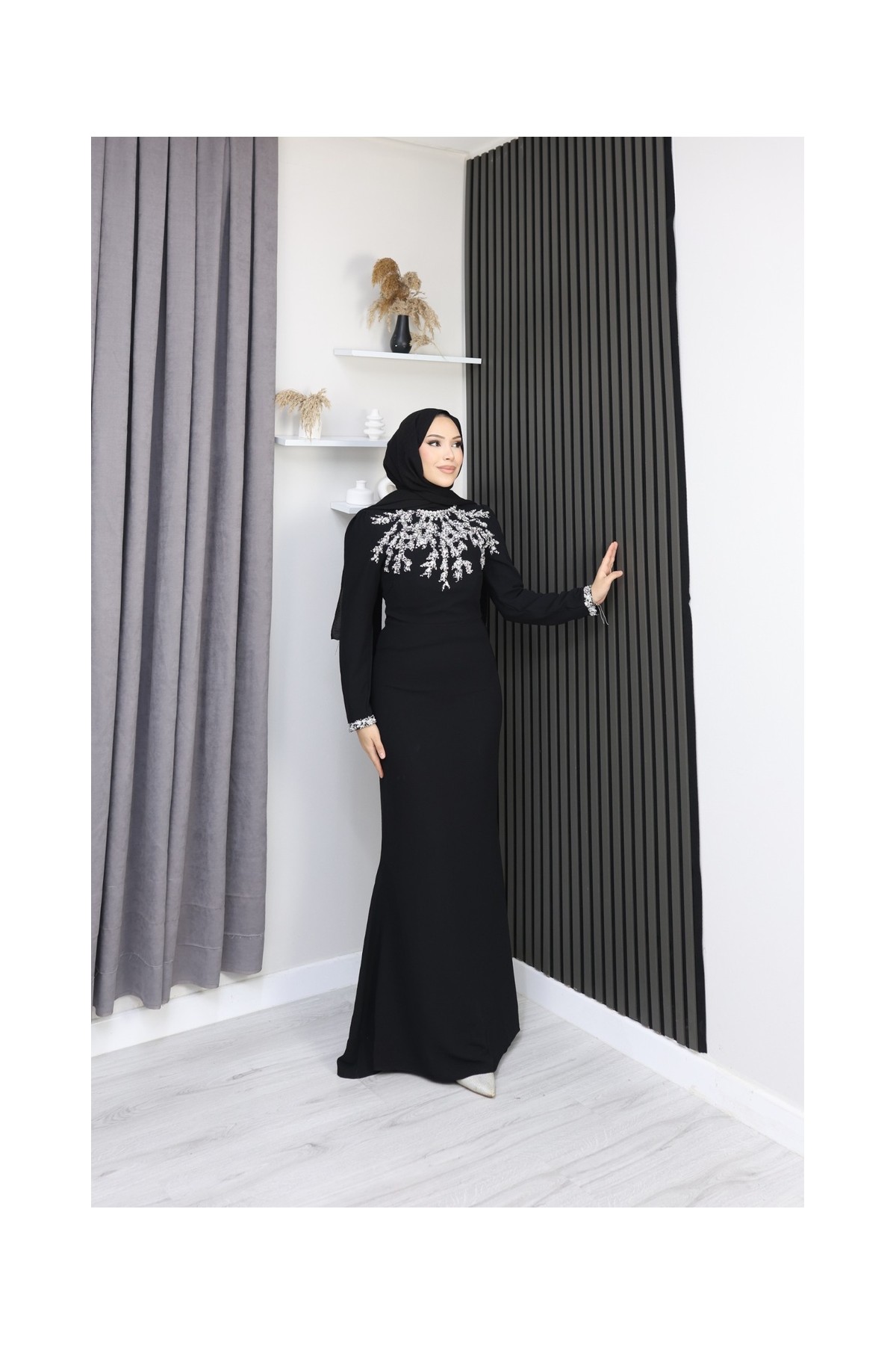 Zambak Tesettür Abiye - Siyah
