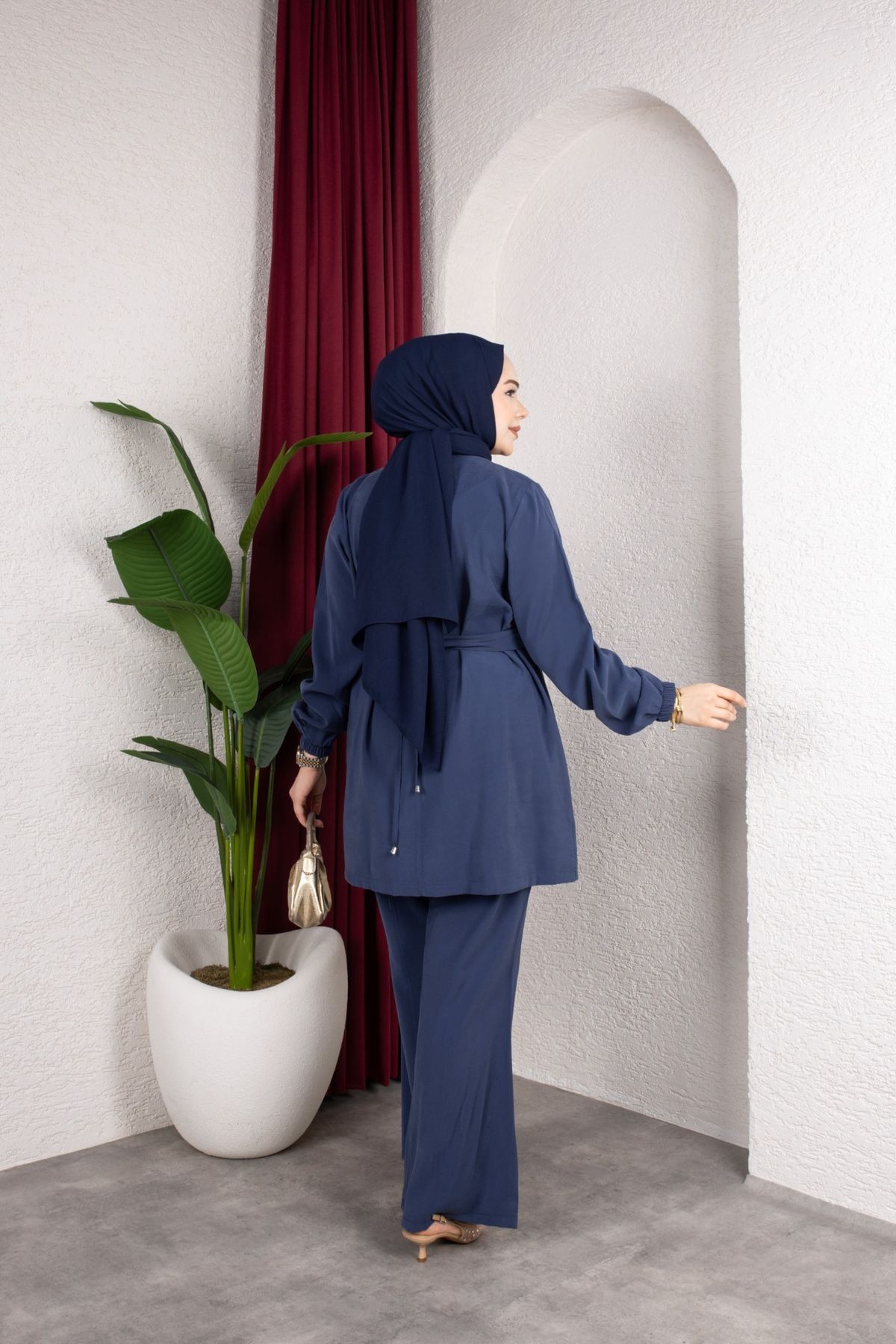 İpek Tesettür Takım - Lacivert