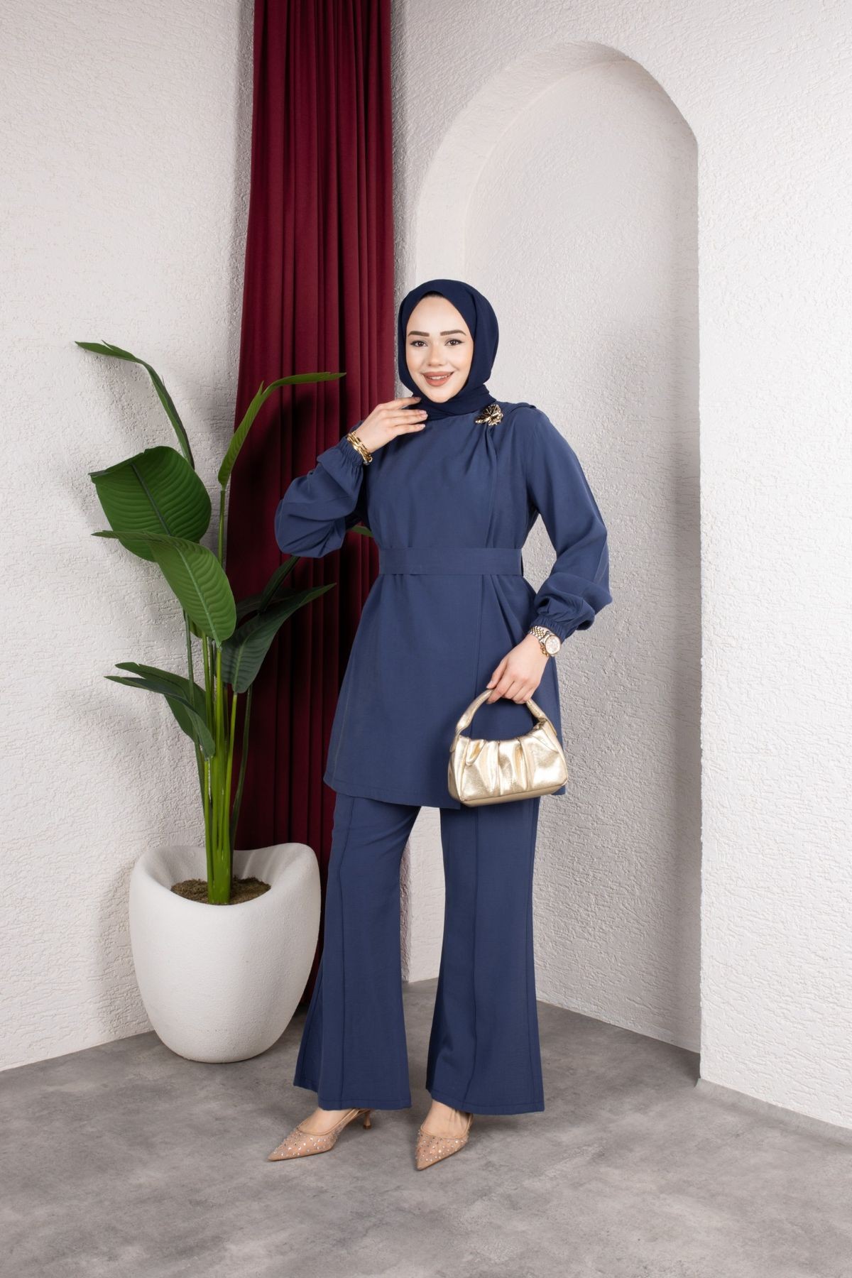 İpek Tesettür Takım - Lacivert