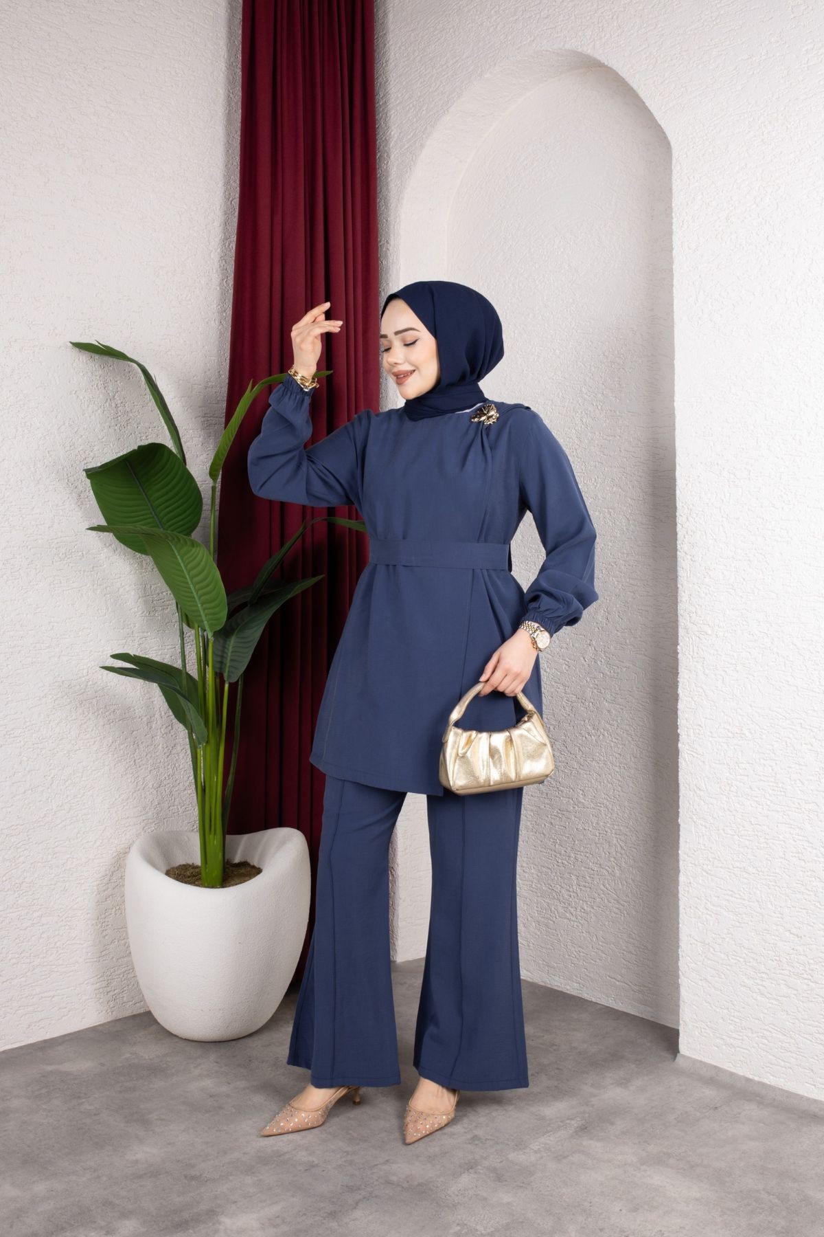 İpek Tesettür Takım - Lacivert