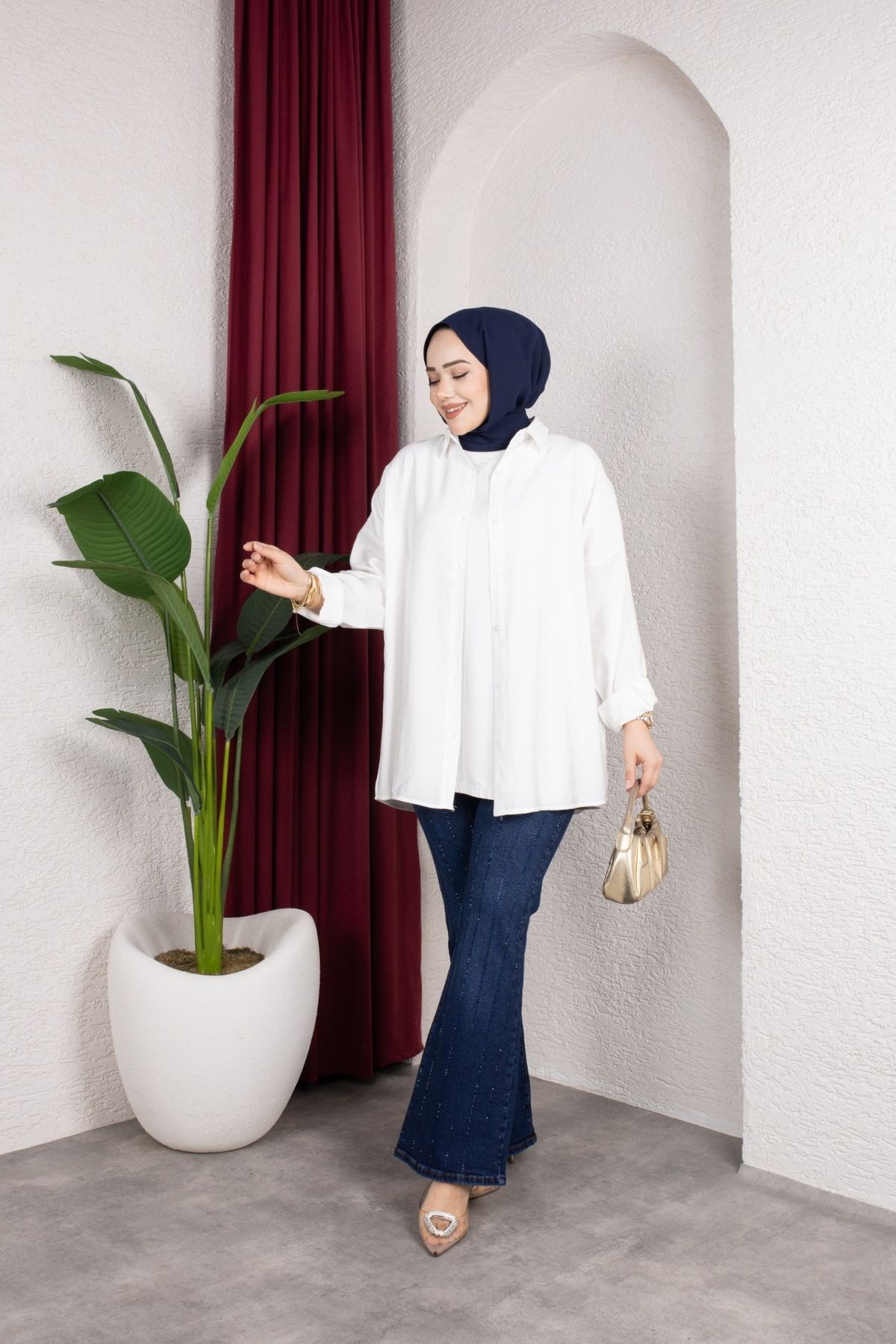 Taş Detaylı Kot Pantolon - Lacivert