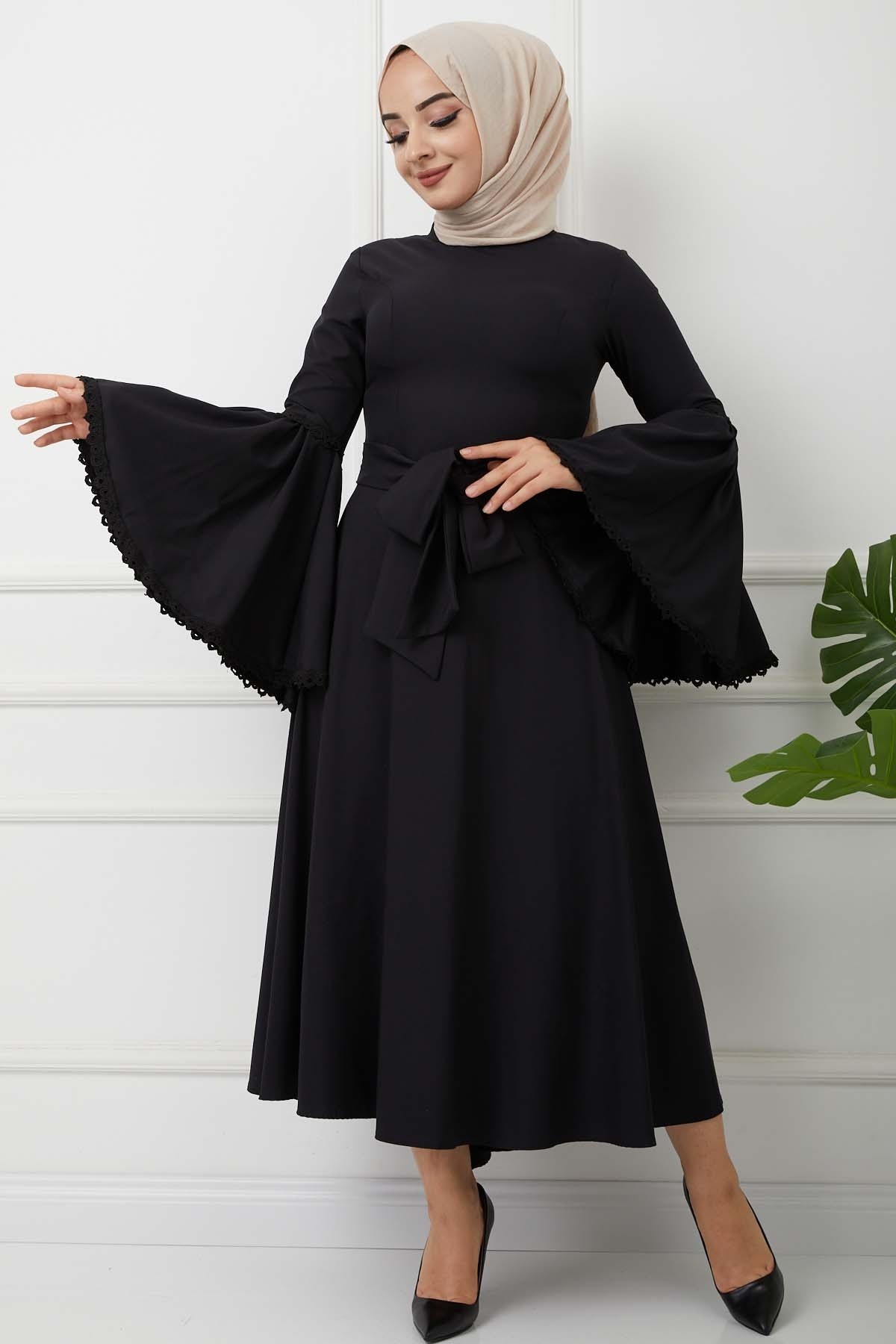 Volan Kol Dabıl Elbise - Siyah