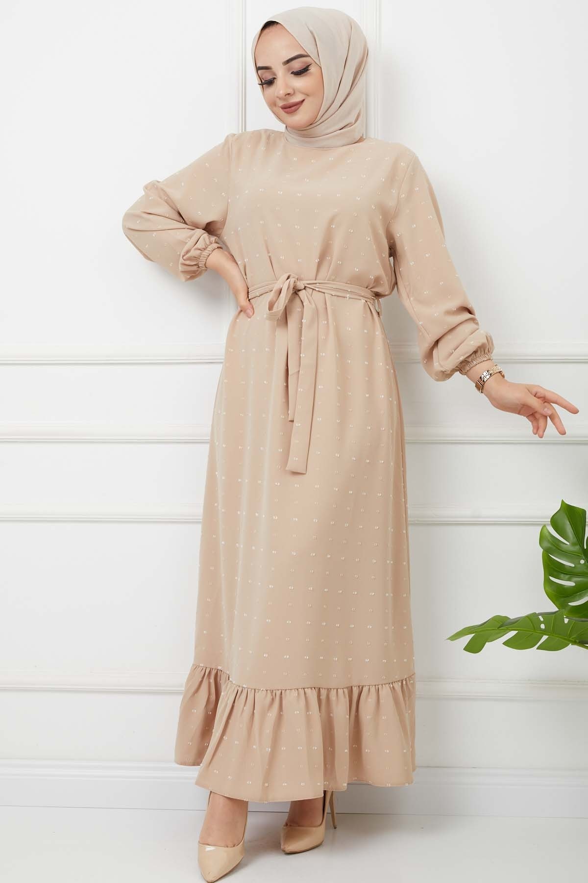 PonPon İşlemeli Elbise - Bej