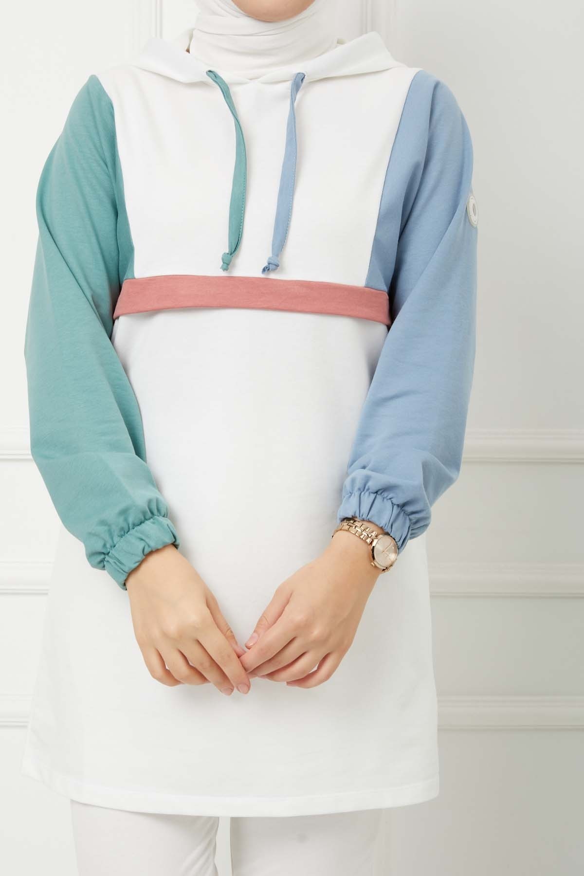 Garnili Şerit Detaylı Takım - Beyaz