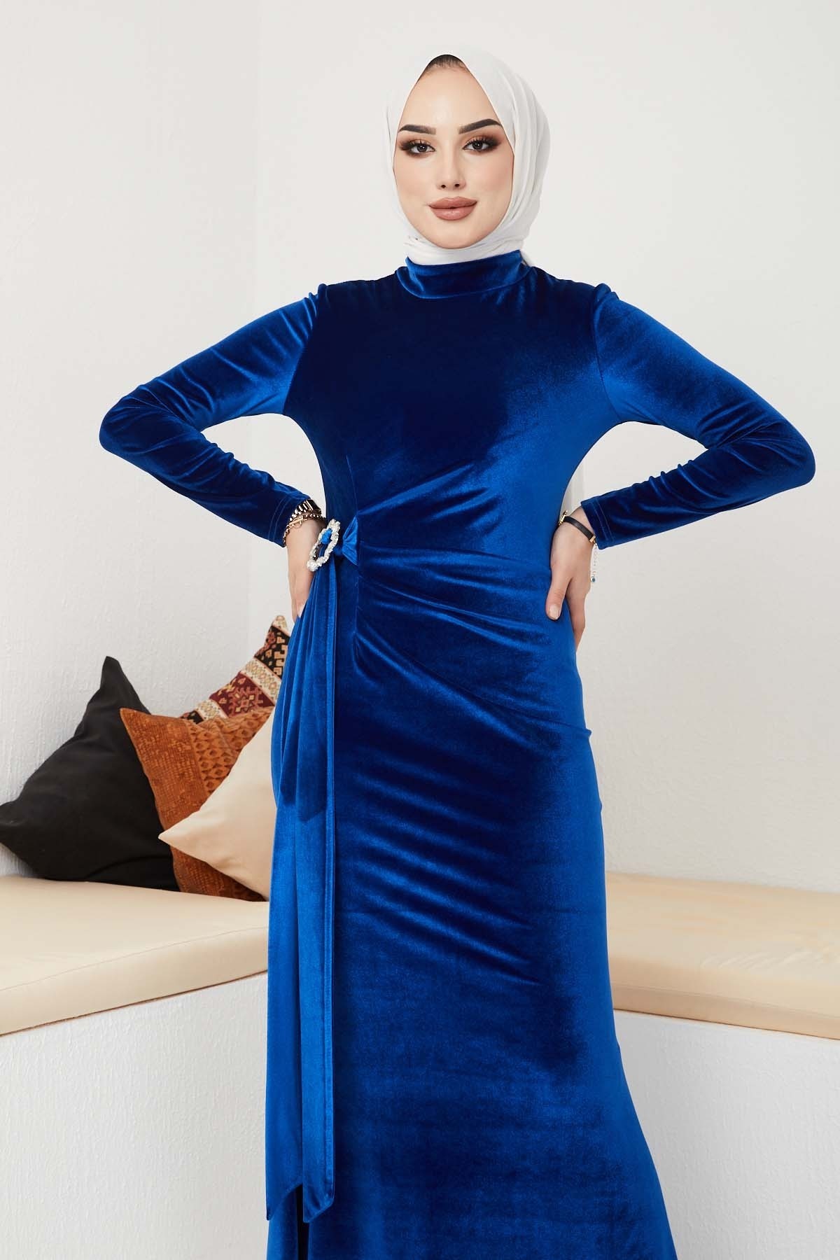 Kemerli Kadife Abiye - Sax