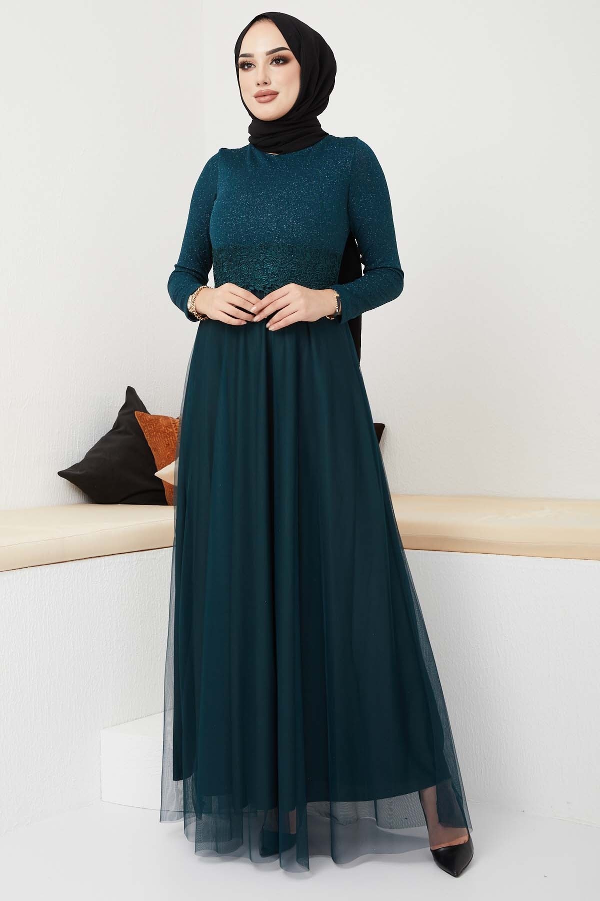 Beli Dantel Şeritli Abiye - Zümrüt