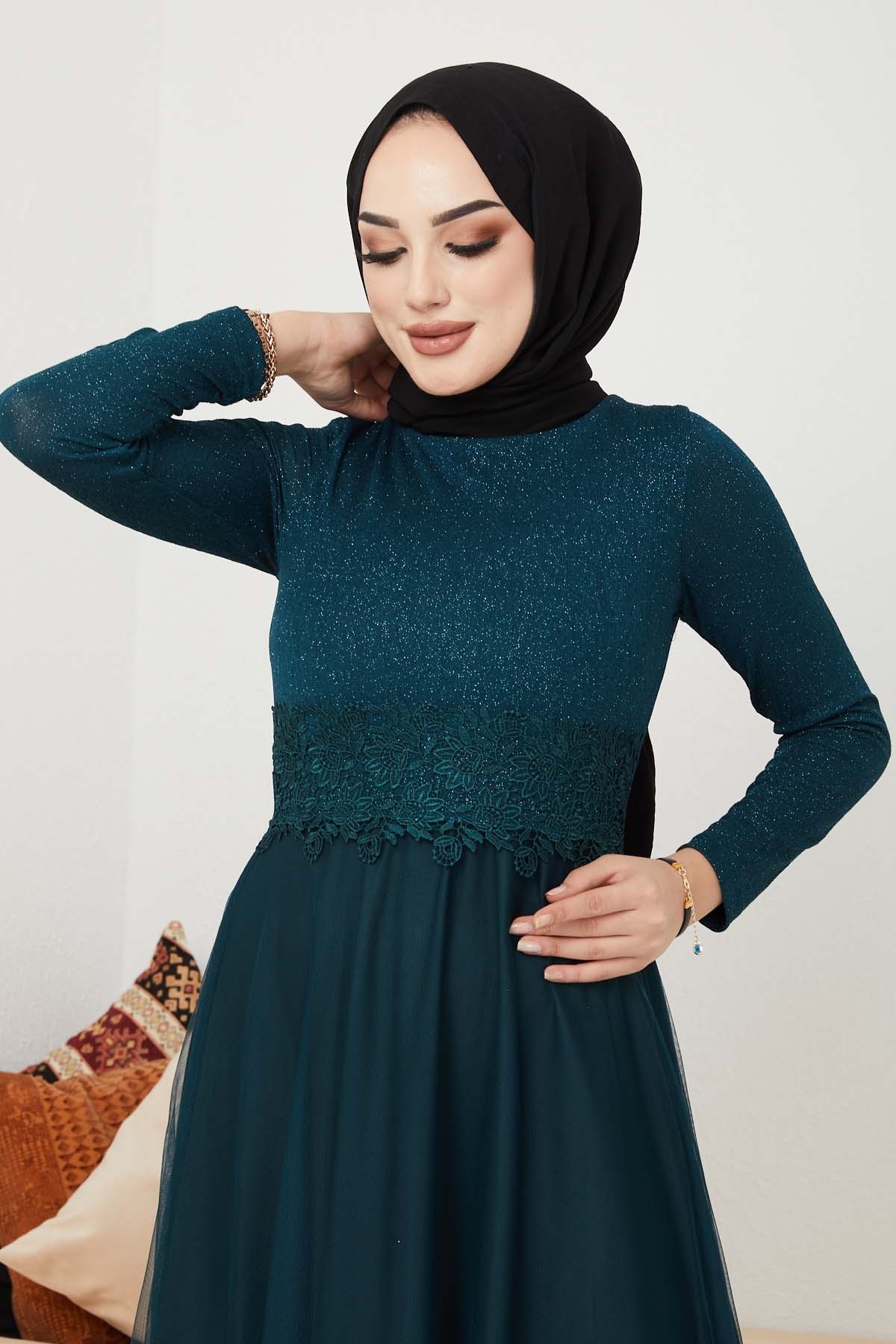 Beli Dantel Şeritli Abiye - Zümrüt