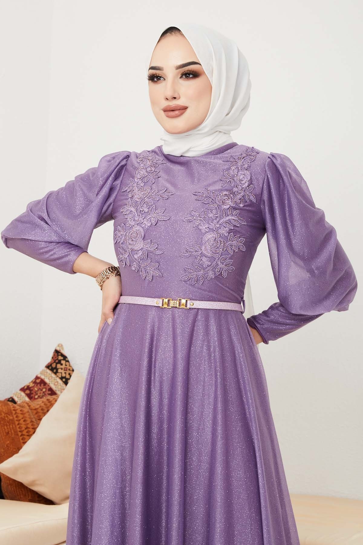 Dantel Detaylı Kemerli Abiye - Lila