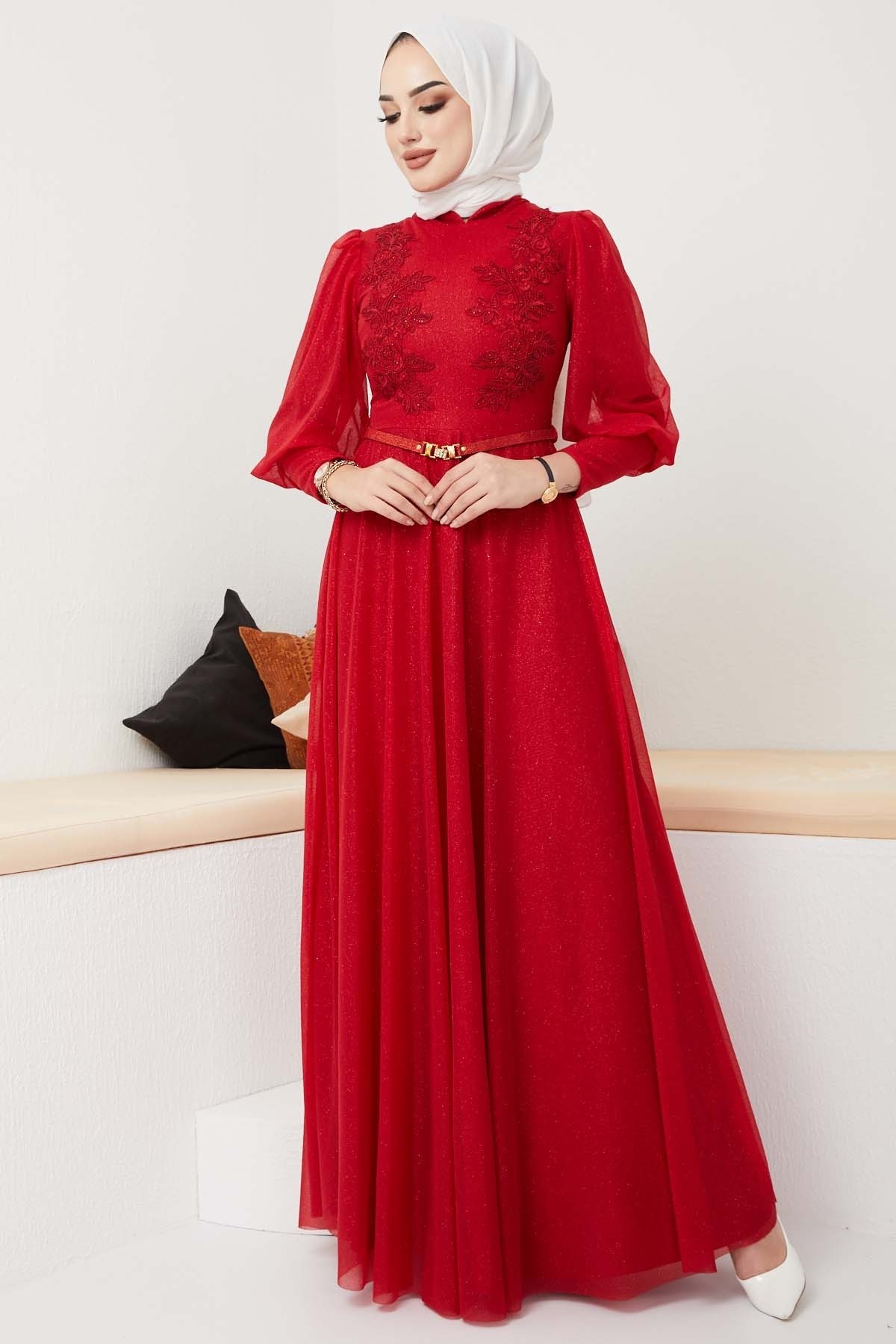 Dantel Detaylı Kemerli Abiye - Kırmızı
