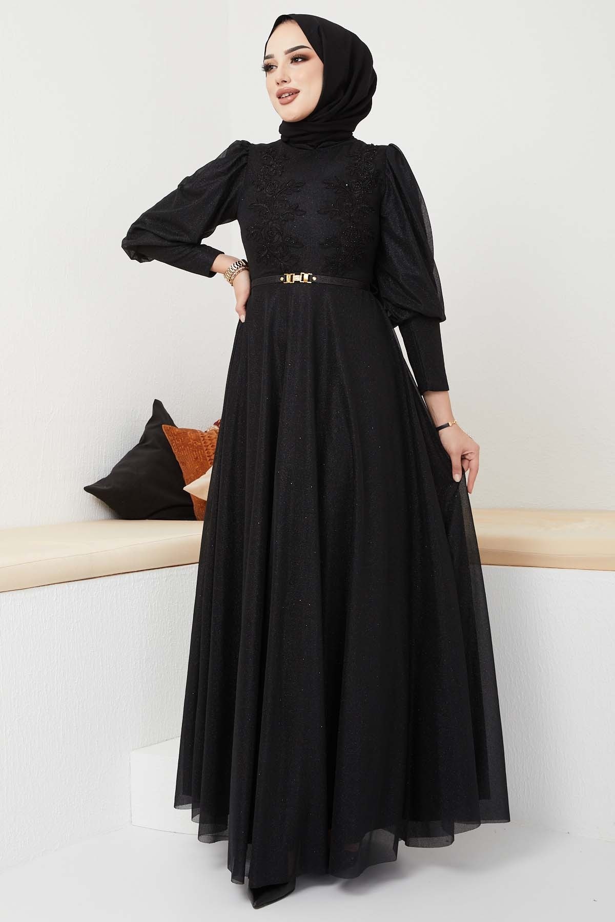 Dantel Detaylı Kemerli Abiye - Siyah