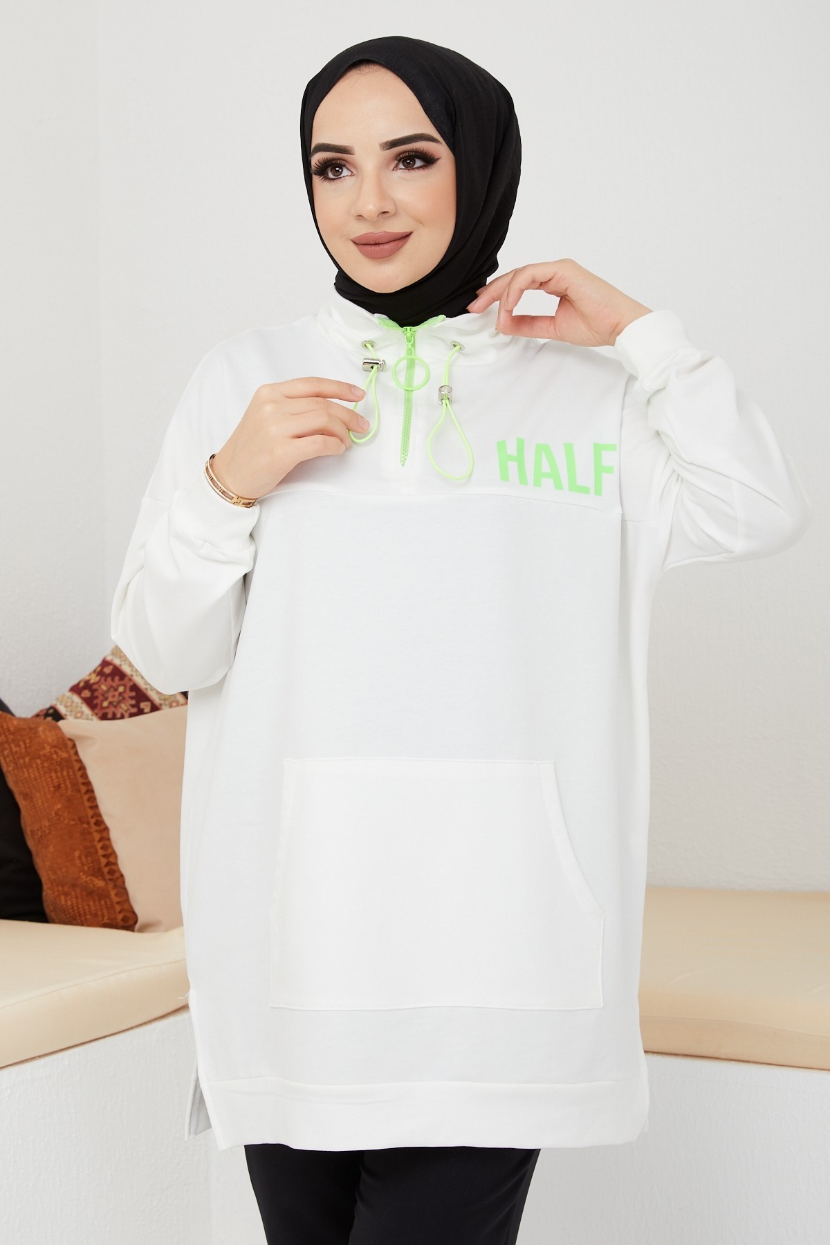 Fosfor Baskılı Sweat - Beyaz