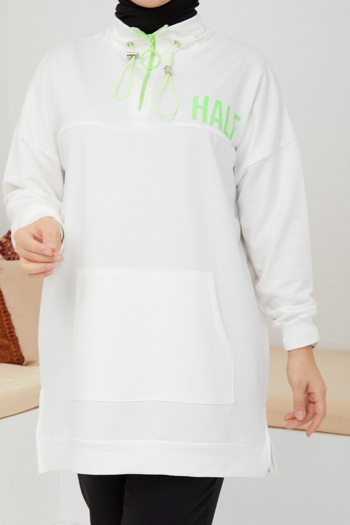 Fosfor Baskılı Sweat - Beyaz
