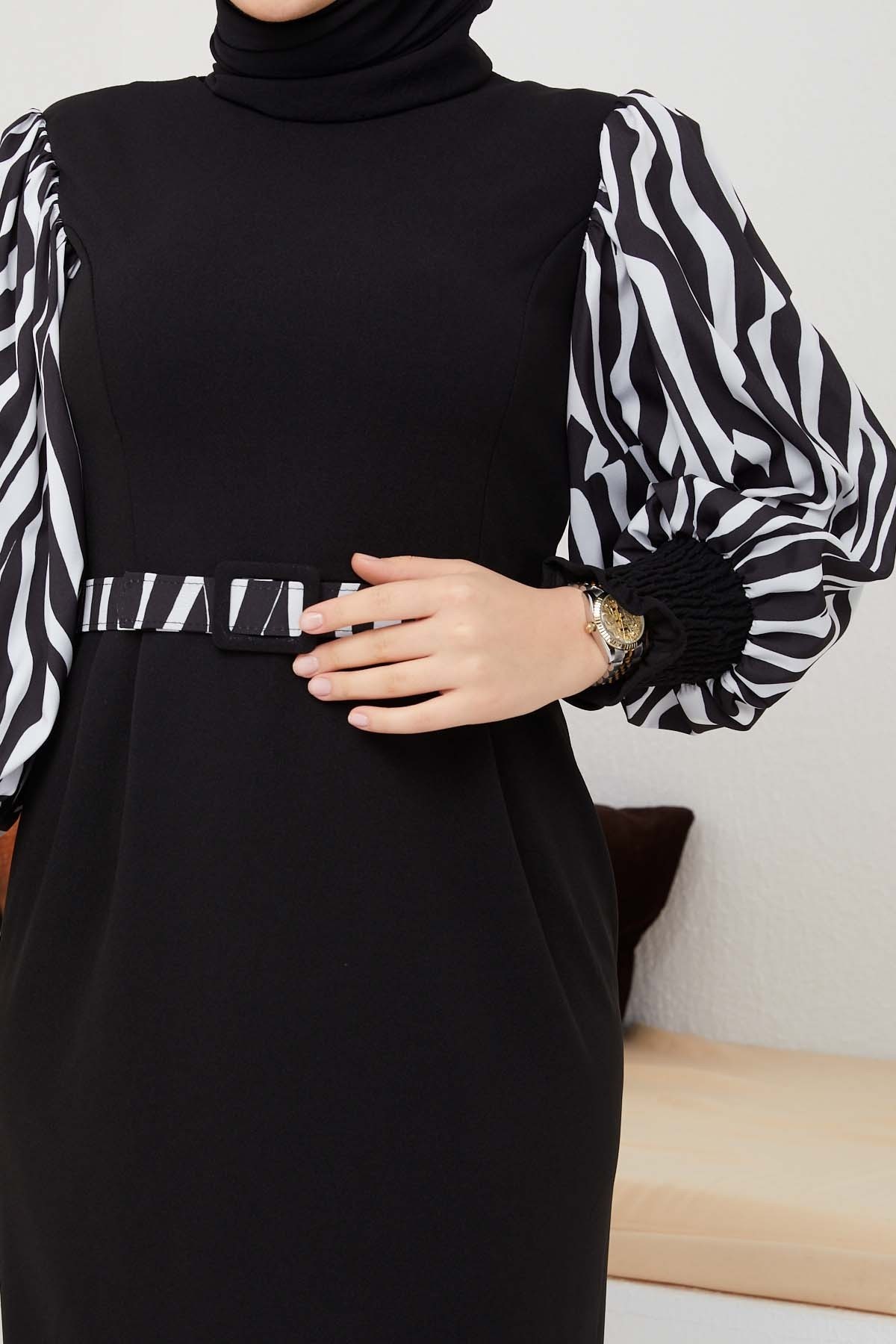 Zebra Elbise