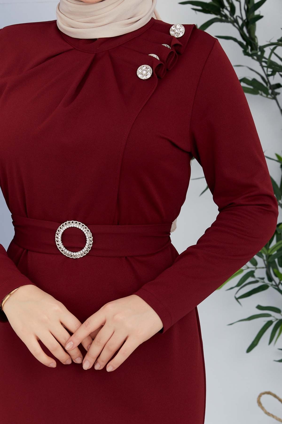 Omuz Düğmeli Kemerli Elbise - Bordo