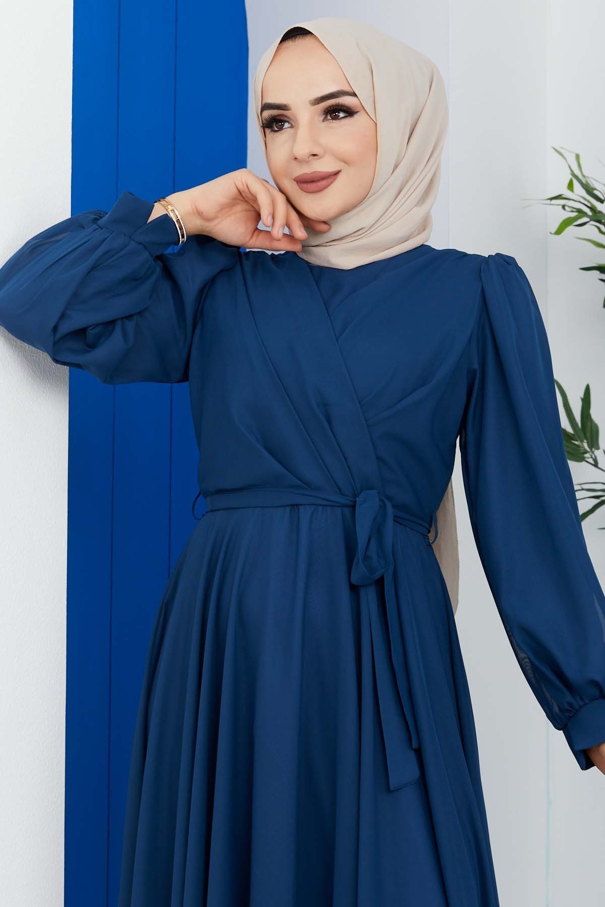 Önü Parçalı Şifon Abiye - İndigo