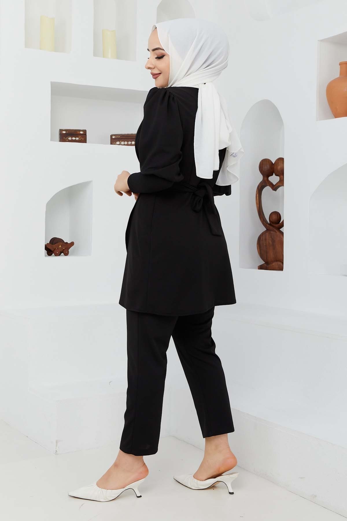 Kemerli Taşlı Takım - Siyah