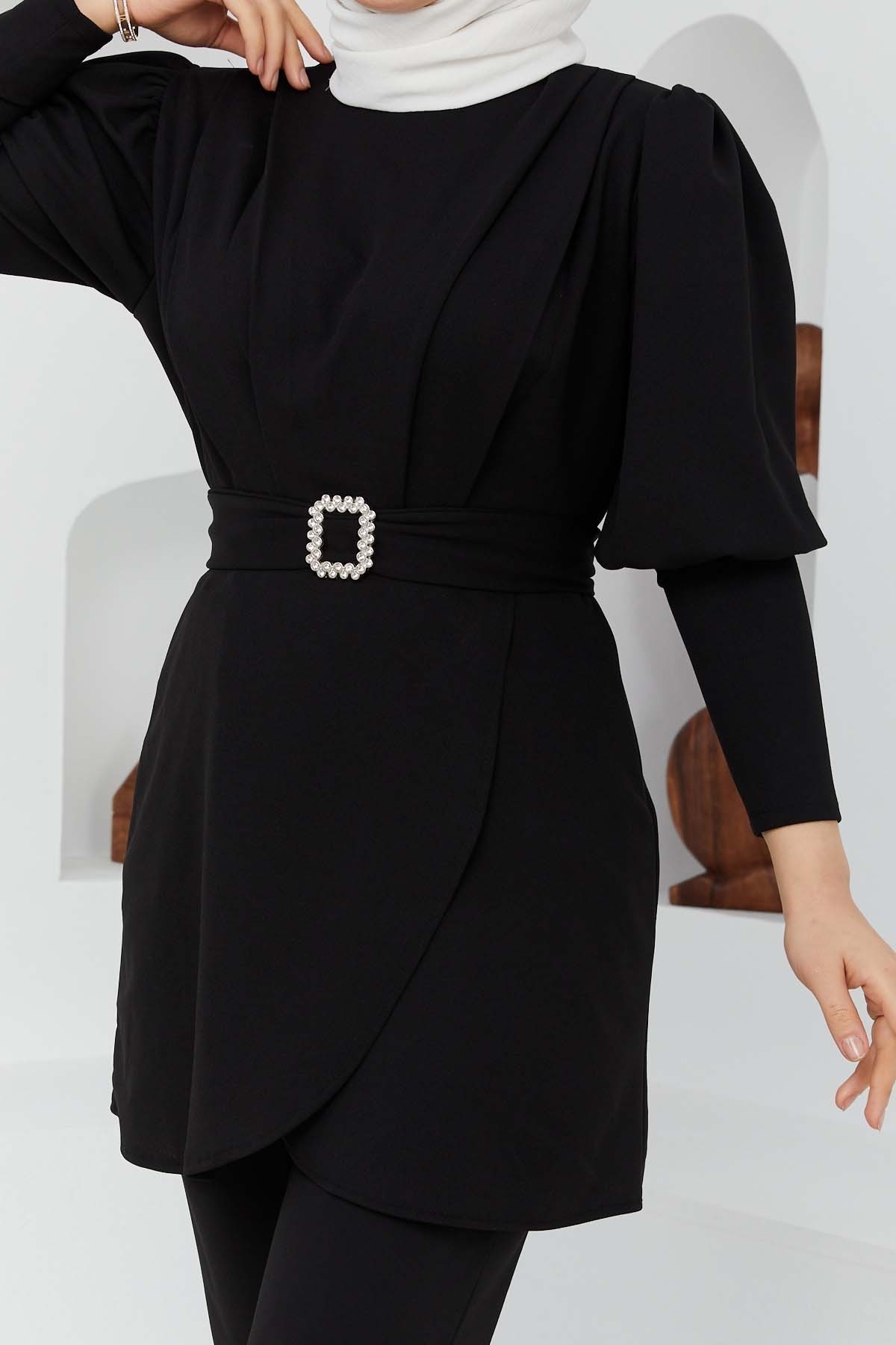 Kemerli Taşlı Takım - Siyah