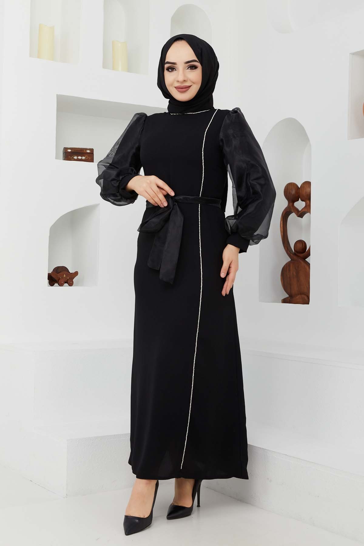 Betül Abiye - Siyah