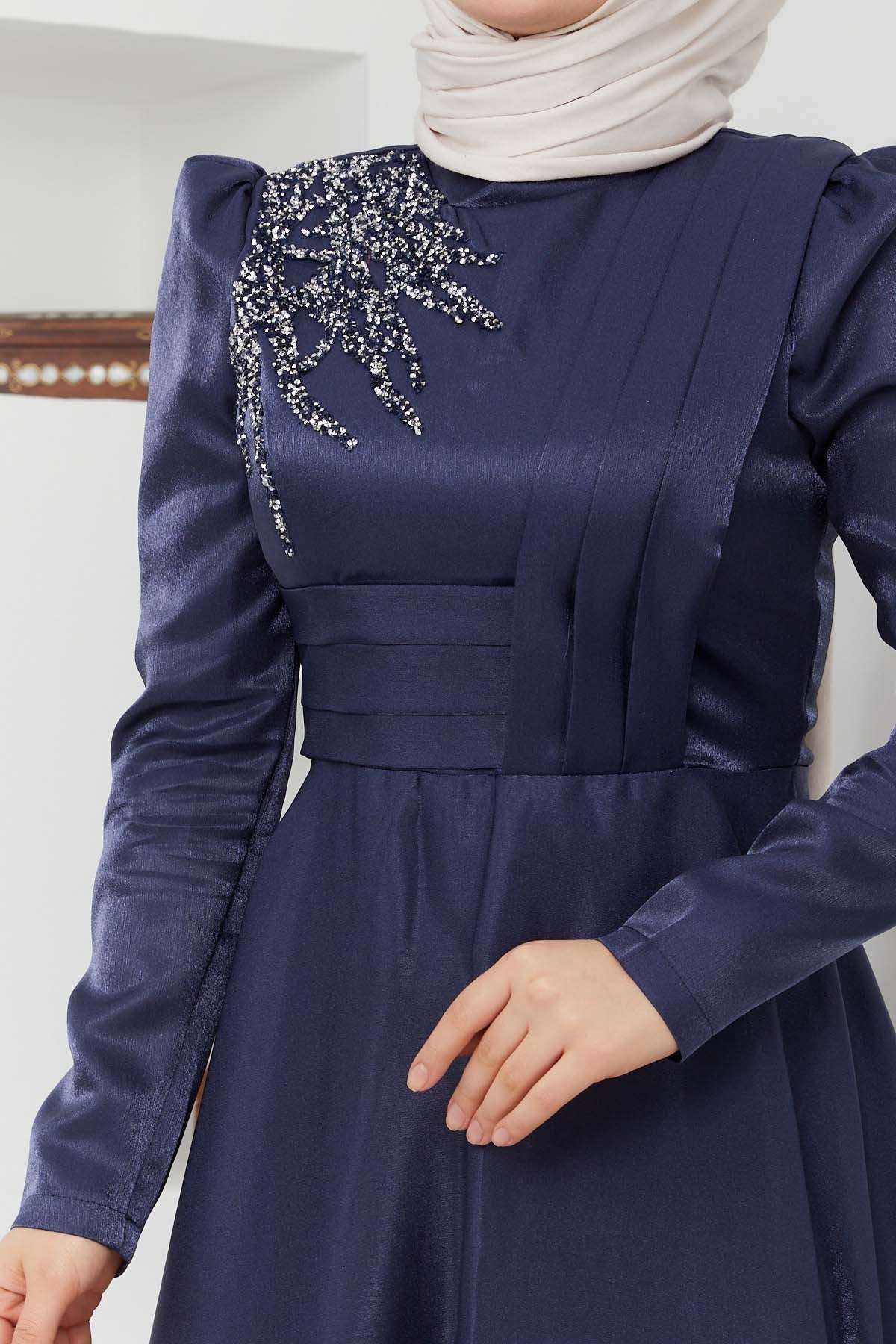 Taş Saten Abiye - Laci