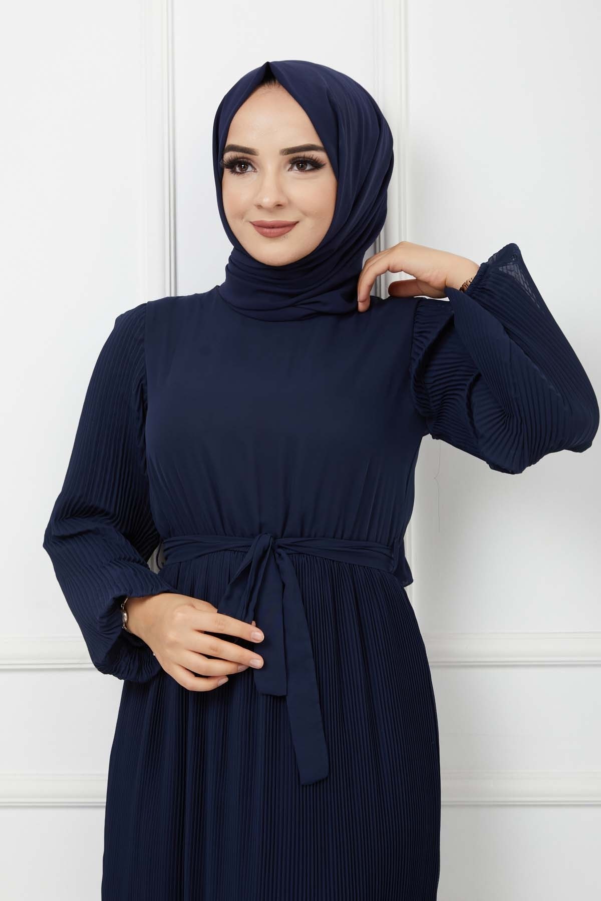 Pilise Detaylı Şifon Elbise -Lacivert