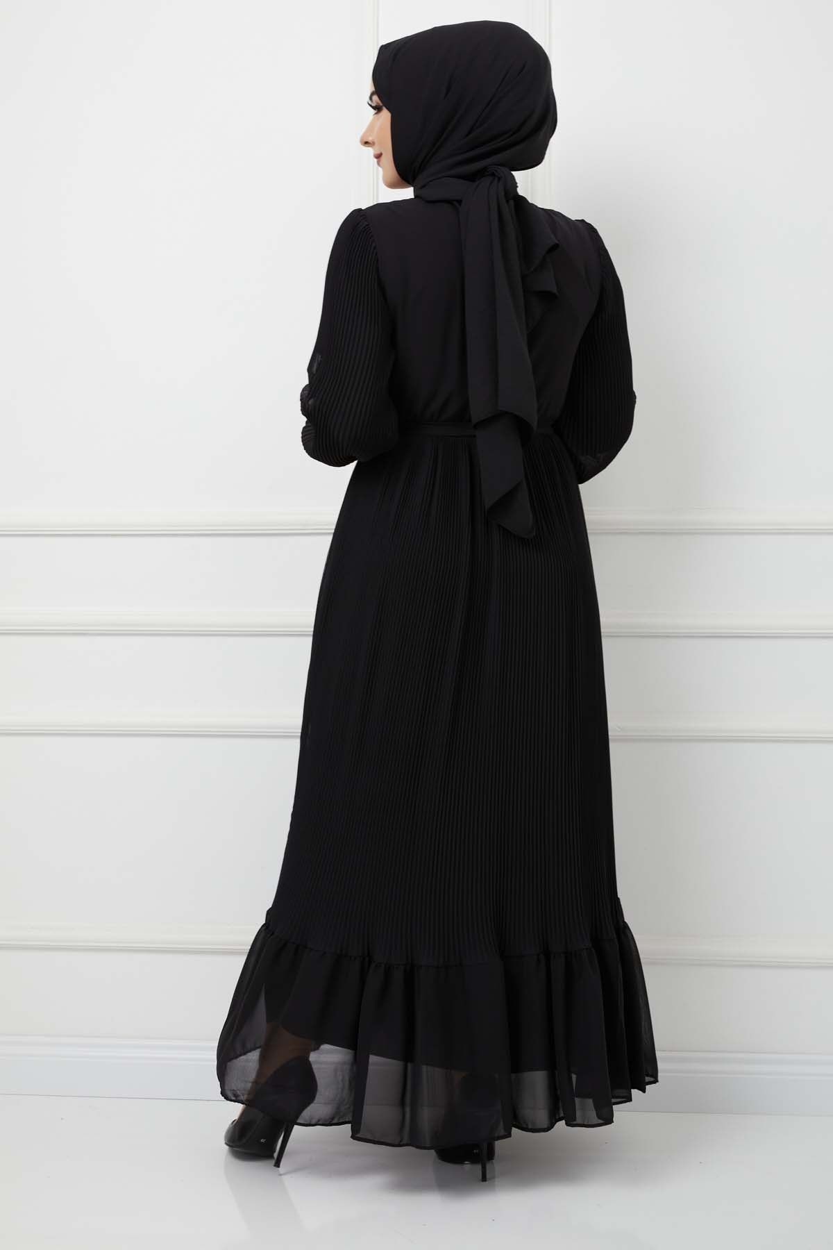 Pilise Detaylı Şifon Elbise - Siyah