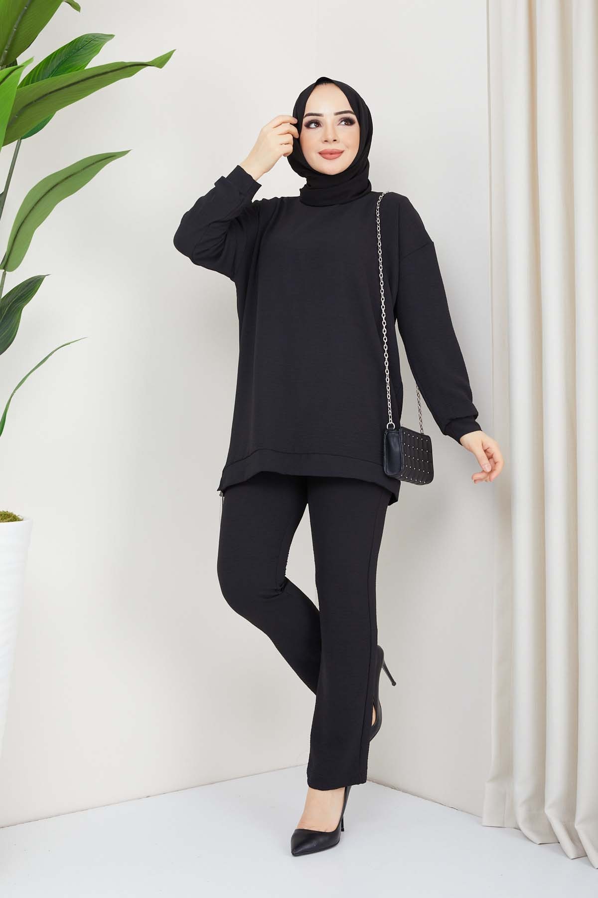 Hale Saçaklı Aerobin Takım - Siyah