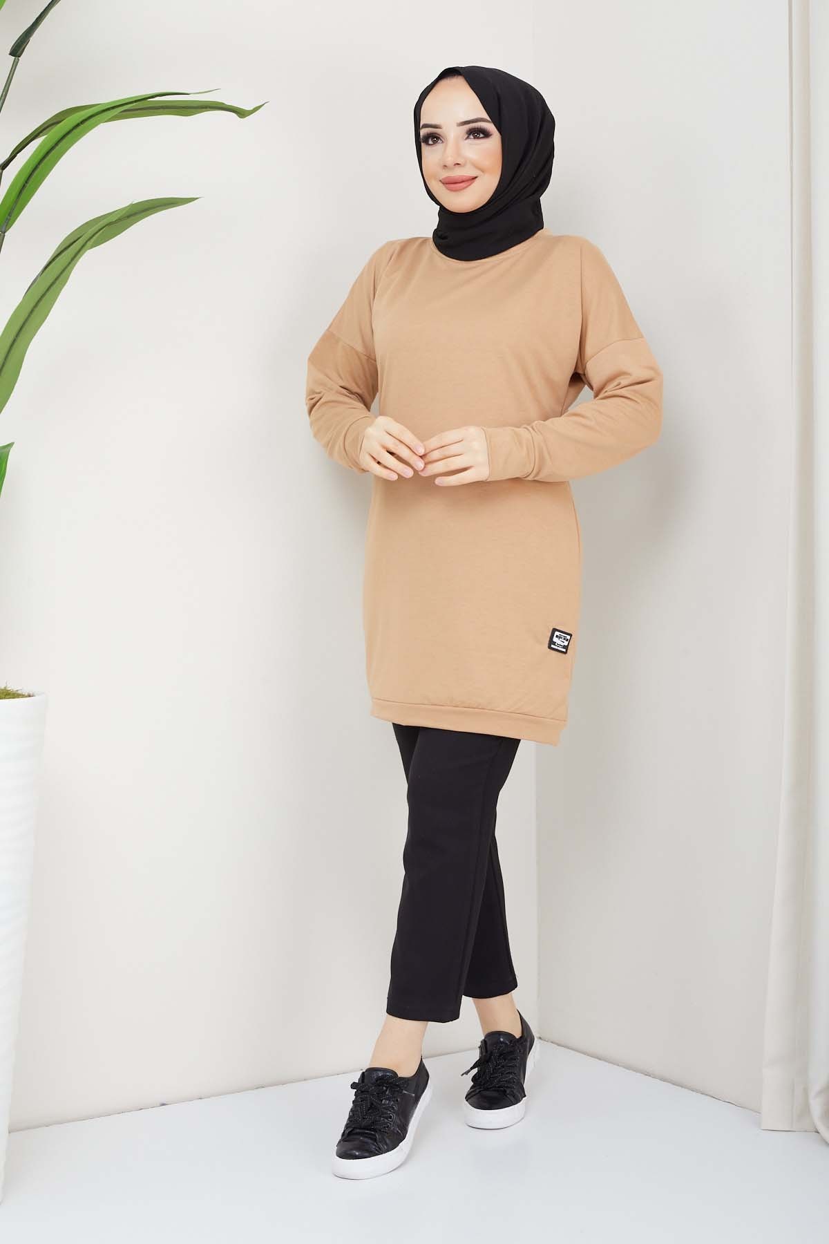 Aksesuarlı Tunik - Camel