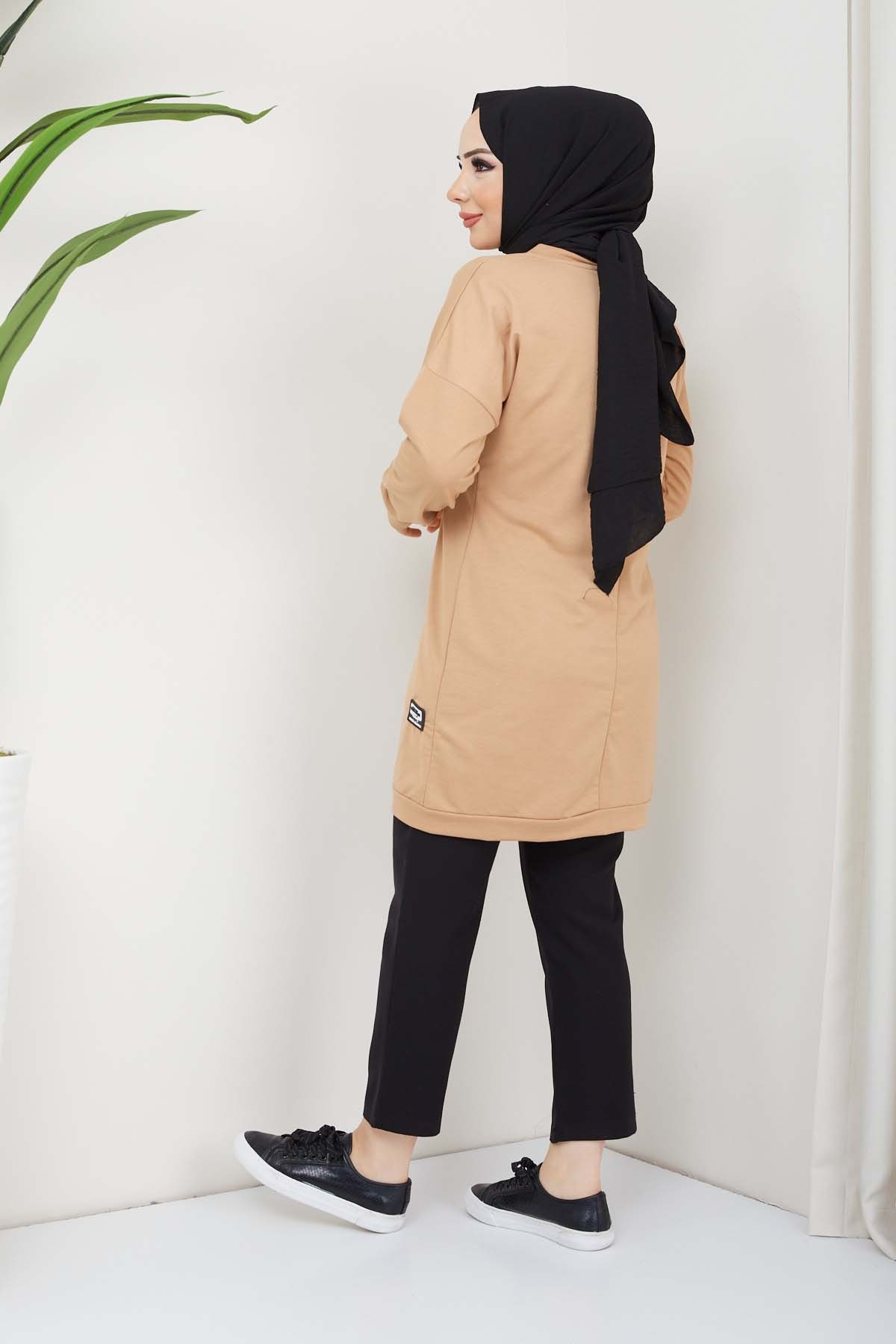 Aksesuarlı Tunik - Camel