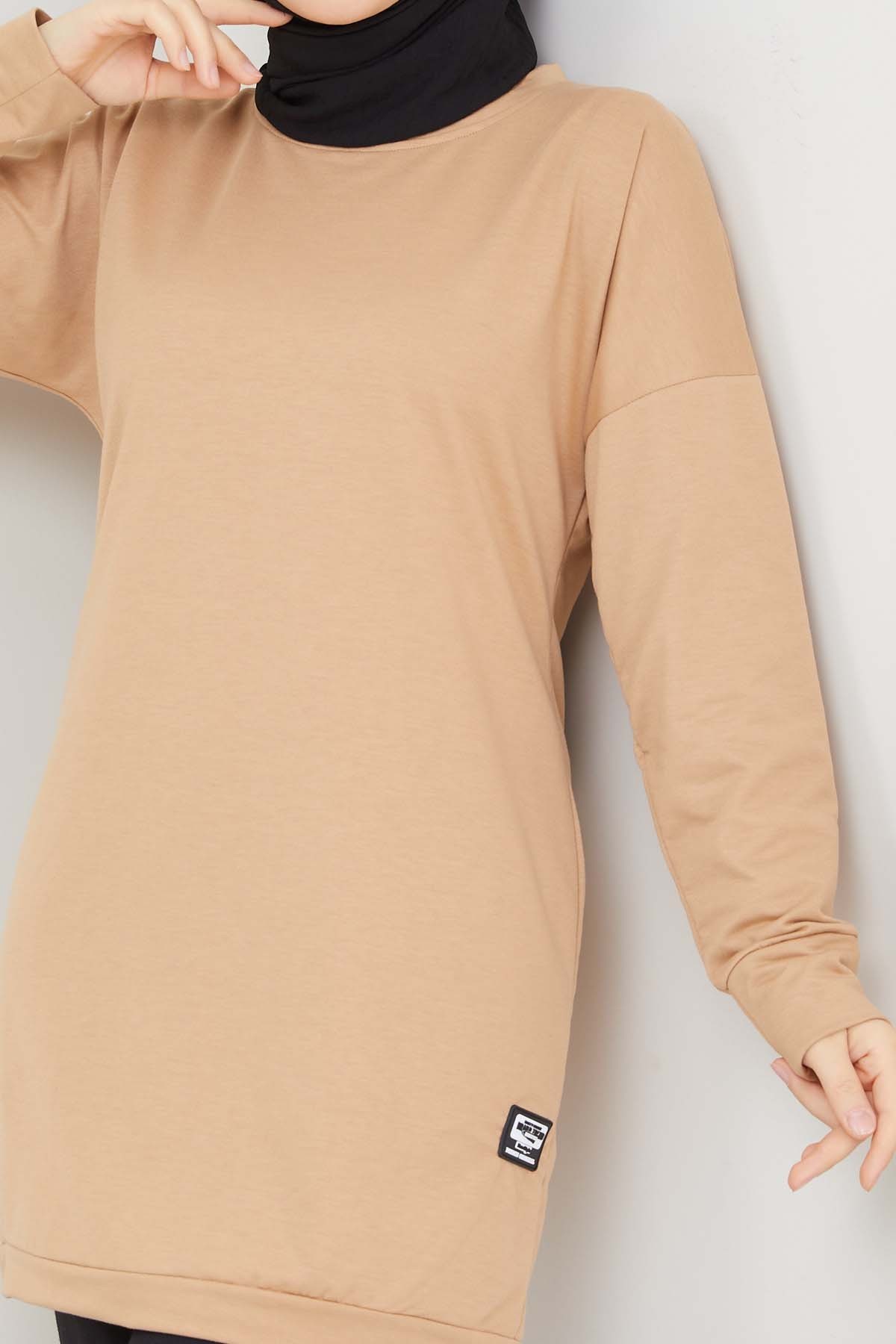 Aksesuarlı Tunik - Camel