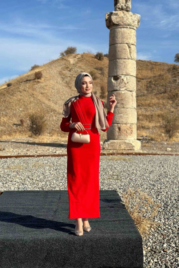 Hilal Krep Elbise - Kırmızı