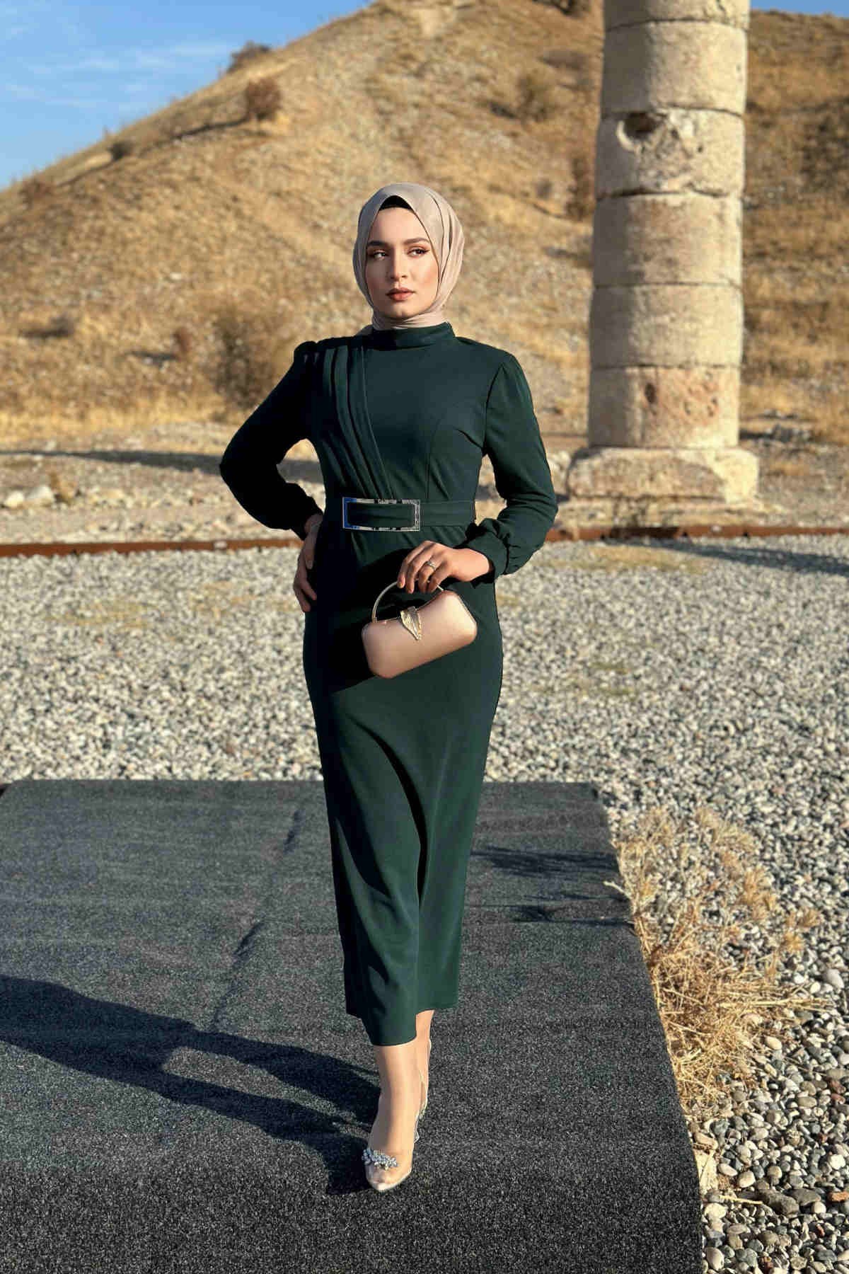 Hilal Krep Elbise - Zümrüt