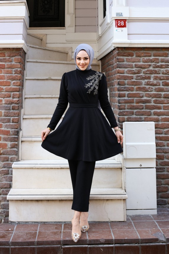 Ulyana Taşlı Takım - Siyah