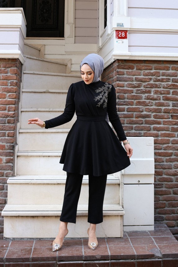 Ulyana Taşlı Takım - Siyah